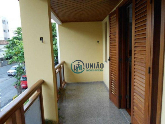 Imagem Casa com 4 Quartos à Venda, 341 m² em São Francisco - Niterói Imagem Casa com 4 Quartos à Venda, 341 m² em São Francisco - Niterói