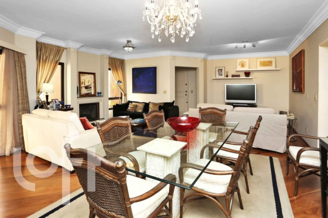 Imagem Apartamento com 3 Quartos à Venda, 156 m² em Moema - São Paulo Imagem Apartamento com 3 Quartos à Venda, 156 m² em Moema - São Paulo