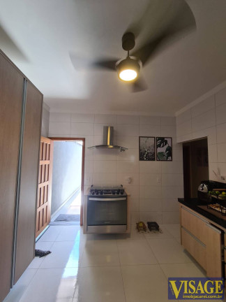 Imagem Casa com 3 Quartos à Venda, 250 m² em Loteamento Villa Branca - Jacareí Imagem Casa com 3 Quartos à Venda, 250 m² em Loteamento Villa Branca - Jacareí