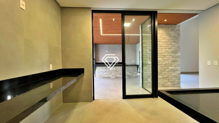 Imagem Casa com 3 Quartos à Venda, 207 m² em Plano Diretor Sul - Palmas Imagem Casa com 3 Quartos à Venda, 207 m² em Plano Diretor Sul - Palmas