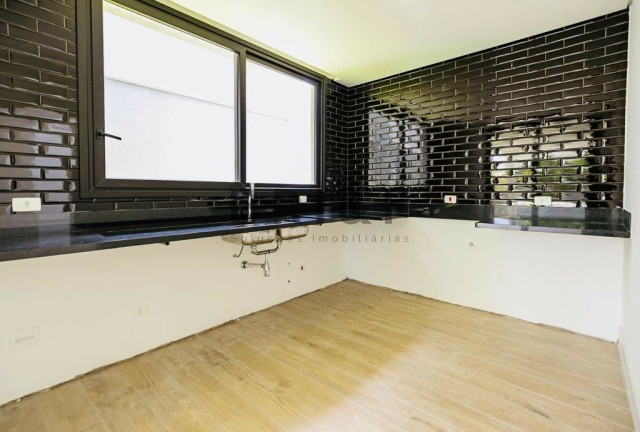 Imagem Casa com 3 Quartos à Venda, 560 m² em Moema - São Paulo Imagem Casa com 3 Quartos à Venda, 560 m² em Moema - São Paulo