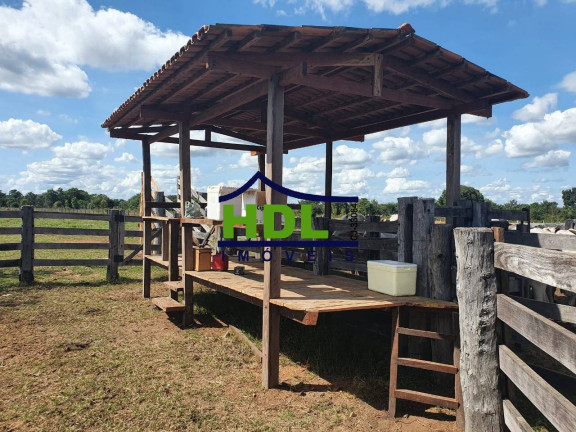 Imagem Fazenda à Venda, 110 m² em Cocalinho