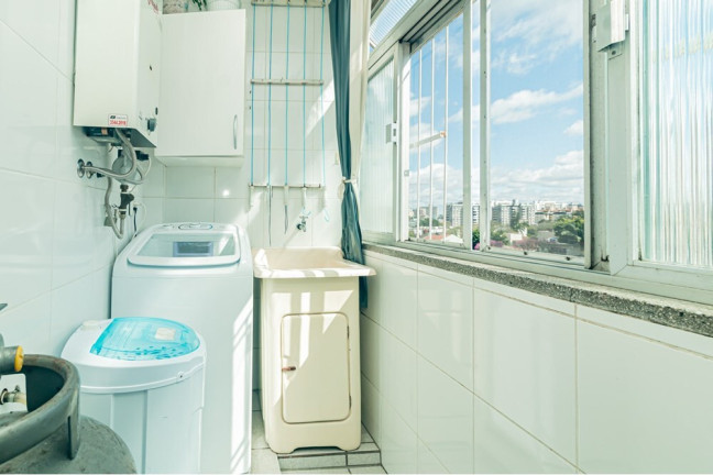 Imagem Apartamento com 2 Quartos à Venda, 58 m² em Vila Ipiranga - Porto Alegre Imagem Apartamento com 2 Quartos à Venda, 58 m² em Vila Ipiranga - Porto Alegre