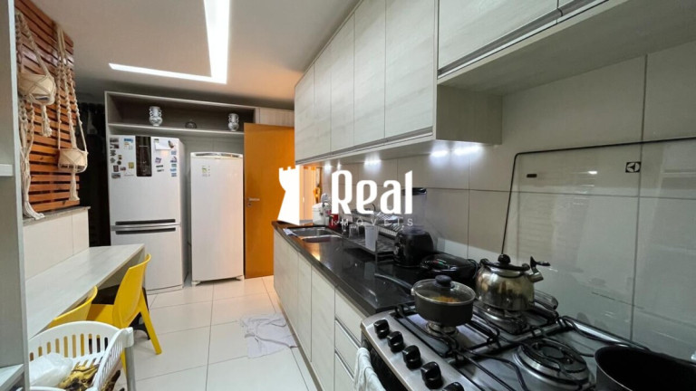 Imagem Apartamento com 4 Quartos à Venda, 142 m² em Pituaçu - Salvador