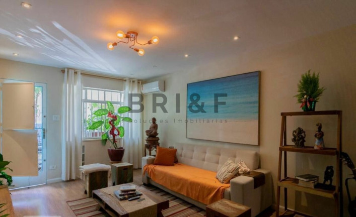 Imagem Casa com 2 Quartos à Venda, 170 m² em Jardim Paulistano - São Paulo Imagem Casa com 2 Quartos à Venda, 170 m² em Jardim Paulistano - São Paulo