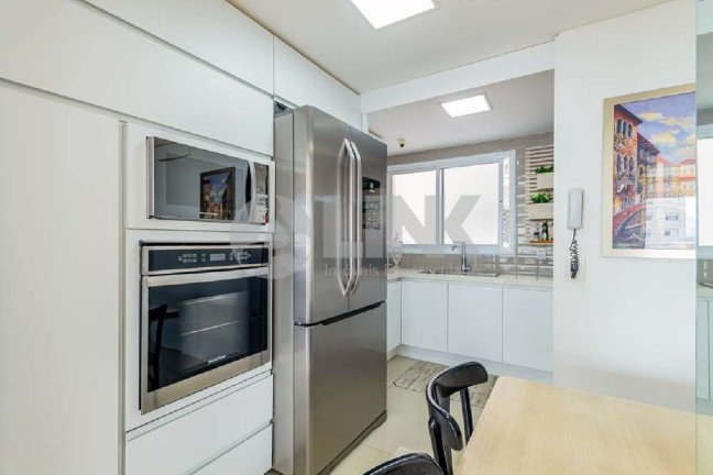 Imagem Apartamento com 3 Quartos à Venda, 125 m² em Jardim Europa - Porto Alegre