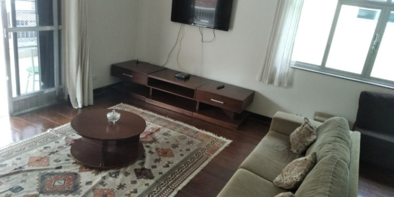 Imagem Casa com 4 Quartos à Venda, 200 m² em Boqueirão - Santos