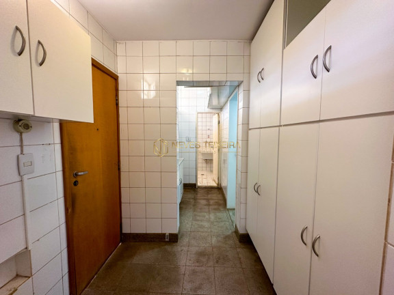Imagem Apartamento com 3 Quartos à Venda, 161 m² em Asa Sul - Brasília Imagem Apartamento com 3 Quartos à Venda, 161 m² em Asa Sul - Brasília