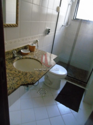 Imagem Imóvel com 3 Quartos à Venda, em Vila Nova - Cabo Frio Imagem Imóvel com 3 Quartos à Venda, em Vila Nova - Cabo Frio
