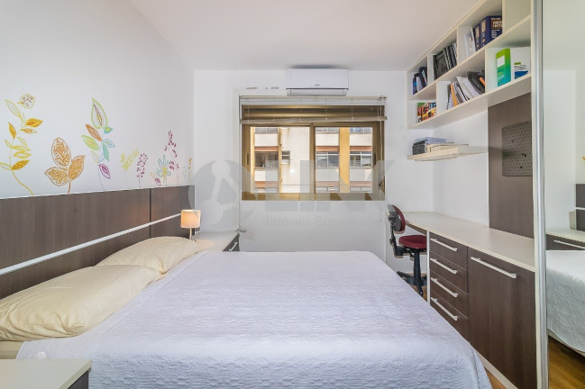 Imagem Apartamento com 2 Quartos à Venda, 72 m² em Petrópolis - Porto Alegre