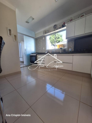 Imagem Casa com 2 Quartos à Venda, 288 m² em Centro - Araras Imagem Casa com 2 Quartos à Venda, 288 m² em Centro - Araras