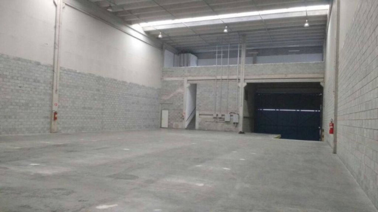 Imagem Imóvel Comercial para Alugar, 1.025 m² em Piraporinha - Diadema