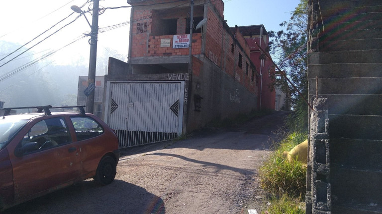 Imagem Casa com 1 Quarto à Venda, 130 m² em Condomínio Maracanã - Santo André Imagem Casa com 1 Quarto à Venda, 130 m² em Condomínio Maracanã - Santo André