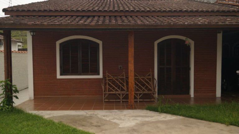 Imagem Casa com 2 Quartos à Venda, 104 m² em Balneário Califórnia - Caraguatatuba Imagem Casa com 2 Quartos à Venda, 104 m² em Balneário Califórnia - Caraguatatuba