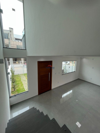 Imagem Sobrado com 3 Quartos à Venda, 224 m² em Ingleses Do Rio Vermelho - Florianópolis Imagem Sobrado com 3 Quartos à Venda, 224 m² em Ingleses Do Rio Vermelho - Florianópolis