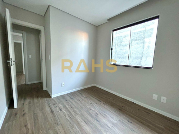 Imagem Apartamento com 2 Quartos à Venda, 62 m² em Costa E Silva - Joinville