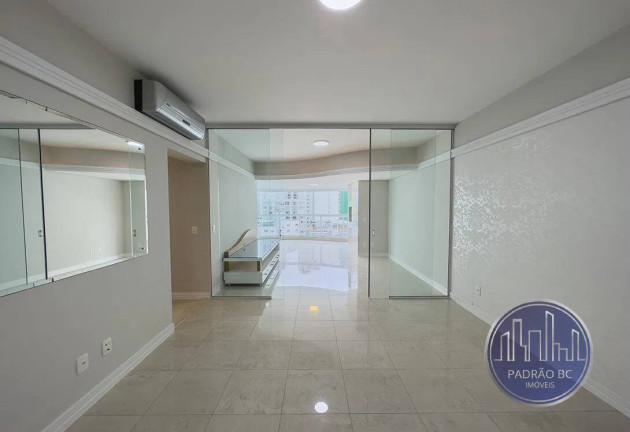 Imagem Apartamento com 3 Quartos à Venda, 138 m² em Centro - Balneário Camboriú Imagem Apartamento com 3 Quartos à Venda, 138 m² em Centro - Balneário Camboriú