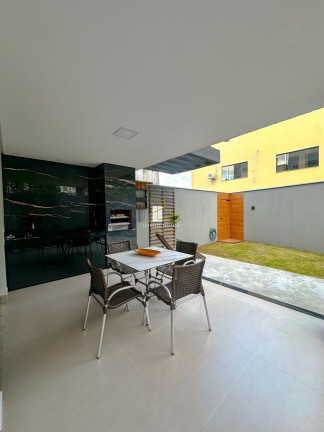 Imagem Casa com 3 Quartos à Venda, 300 m² em Manguinhos - Serra Imagem Casa com 3 Quartos à Venda, 300 m² em Manguinhos - Serra