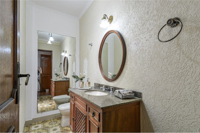 Imagem Casa com 3 Quartos à Venda, em Vila Mariana - São Paulo Imagem Casa com 3 Quartos à Venda, em Vila Mariana - São Paulo