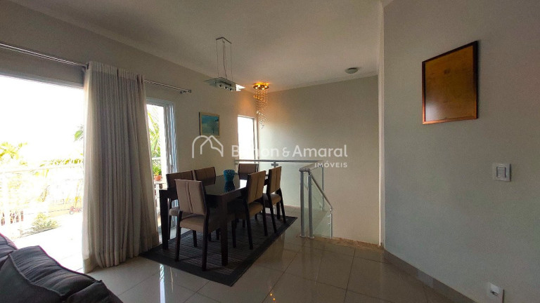 Imagem Casa de Condomínio com 3 Quartos à Venda, 225 m² em Vila Capuava - Valinhos Imagem Casa de Condomínio com 3 Quartos à Venda, 225 m² em Vila Capuava - Valinhos