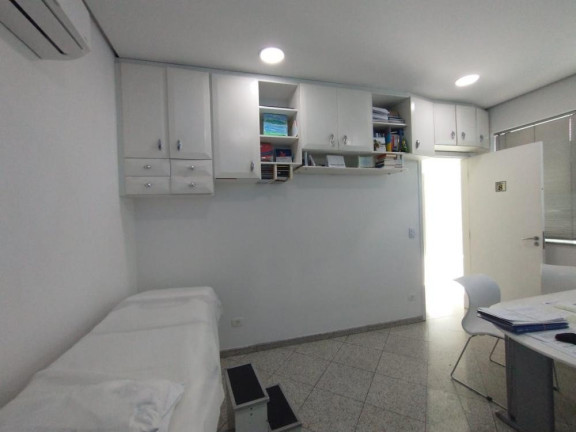 Imagem Casa com 10 Quartos para Alugar, 347 m² em Tatuapé - São Paulo