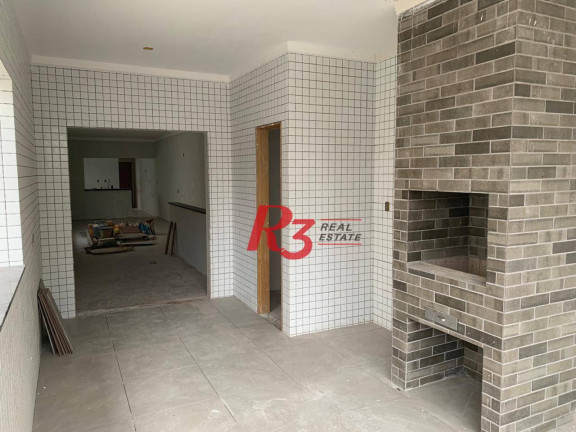 Casa com 3 Quartos à Venda, 153 m² em Campo Grande - Santos