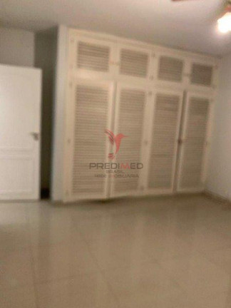 Imagem Casa com 7 Quartos à Venda, em Interlagos - São Paulo Imagem Casa com 7 Quartos à Venda, em Interlagos - São Paulo