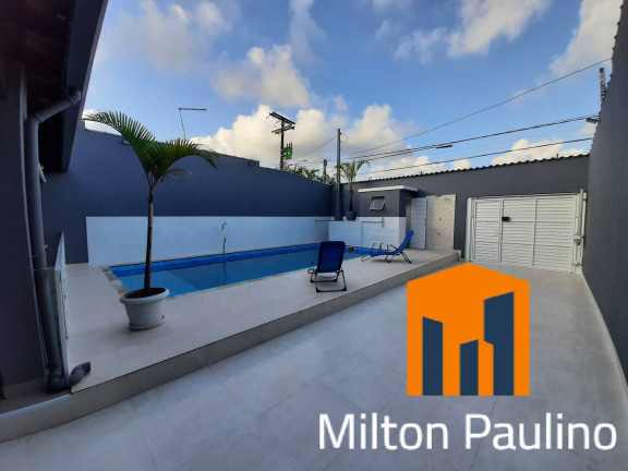 Imagem Casa com 5 Quartos à Venda, 340 m² em Itanhaém