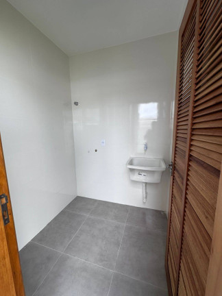 Imagem Casa com 3 Quartos à Venda, 240 m² em Maricá
