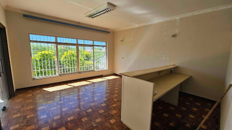 Casa com 4 Quartos à Venda, 285 m² em Jardim Chapadão - Campinas