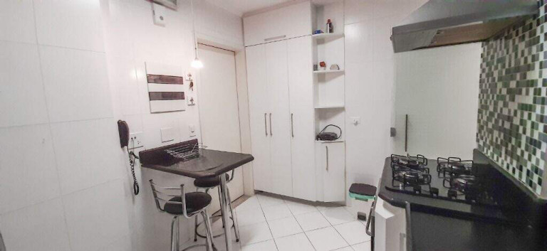 Imagem Apartamento com 2 Quartos à Venda, 80 m² em Lagoa - Rio De Janeiro Imagem Apartamento com 2 Quartos à Venda, 80 m² em Lagoa - Rio De Janeiro