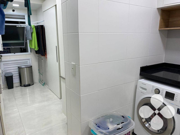 Imagem Imóvel com 4 Quartos à Venda, 136 m² em Pompéia - Santos Imagem Imóvel com 4 Quartos à Venda, 136 m² em Pompéia - Santos