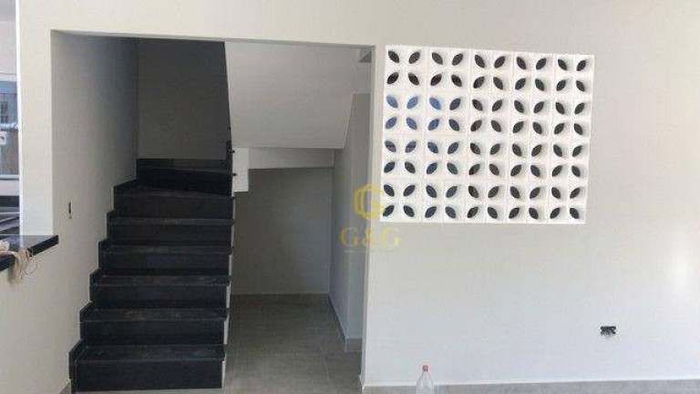 Imagem Casa com 4 Quartos à Venda, 165 m² em Solemar - Praia Grande