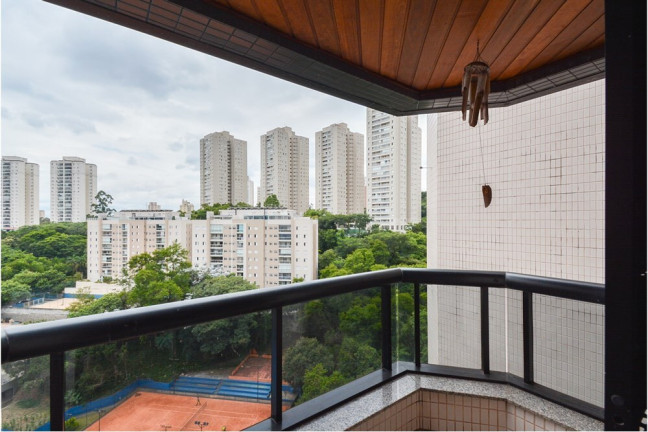 Imagem Imóvel com 4 Quartos à Venda, 160 m² em Vila Suzana - São Paulo Imagem Imóvel com 4 Quartos à Venda, 160 m² em Vila Suzana - São Paulo