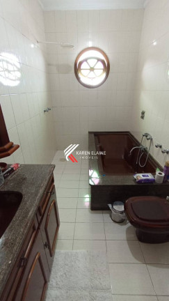 Imagem Casa com 4 Quartos à Venda, 648 m² em Jardim Janaína - Biguaçu Imagem Casa com 4 Quartos à Venda, 648 m² em Jardim Janaína - Biguaçu