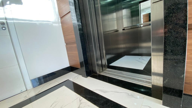 Imagem Apartamento com 2 Quartos à Venda, 70 m² em Petrópolis - Porto Alegre Imagem Apartamento com 2 Quartos à Venda, 70 m² em Petrópolis - Porto Alegre