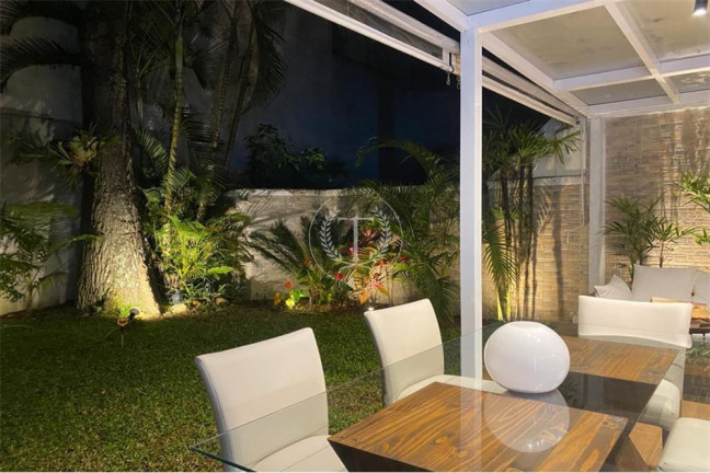 Imagem Casa de Condomínio com 4 Quartos à Venda, 251 m² em Alto Da Boa Vista - São Paulo Imagem Casa de Condomínio com 4 Quartos à Venda, 251 m² em Alto Da Boa Vista - São Paulo