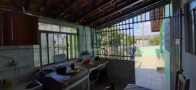 Imagem Casa com 2 Quartos à Venda, 50 m² em Jardim Leonor - Londrina Imagem Casa com 2 Quartos à Venda, 50 m² em Jardim Leonor - Londrina