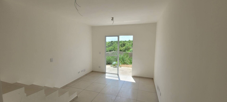 Imagem Casa com 2 Quartos à Venda, 53 m² em Residencial Pastoreiro - Cotia Imagem Casa com 2 Quartos à Venda, 53 m² em Residencial Pastoreiro - Cotia
