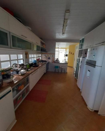 Imagem Casa com 5 Quartos à Venda, 300 m² em Busca Vida (abrantes) - Camaçari Imagem Casa com 5 Quartos à Venda, 300 m² em Busca Vida (abrantes) - Camaçari