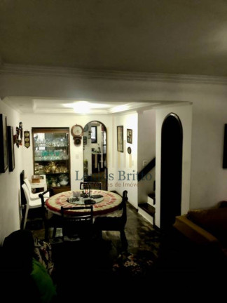 Imagem Casa com 4 Quartos à Venda, 168 m² em Piatã - Salvador Imagem Casa com 4 Quartos à Venda, 168 m² em Piatã - Salvador