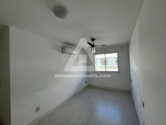 Imagem Apartamento com 2 Quartos à Venda, 80 m² em Jardim Flamboyant - Cabo Frio Imagem Apartamento com 2 Quartos à Venda, 80 m² em Jardim Flamboyant - Cabo Frio