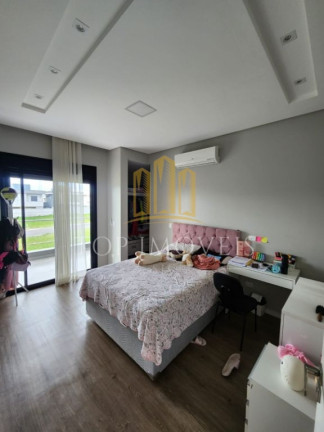 Imagem Casa de Condomínio com 4 Quartos à Venda, 250 m² em Bairro Da Floresta - São José Dos Campos