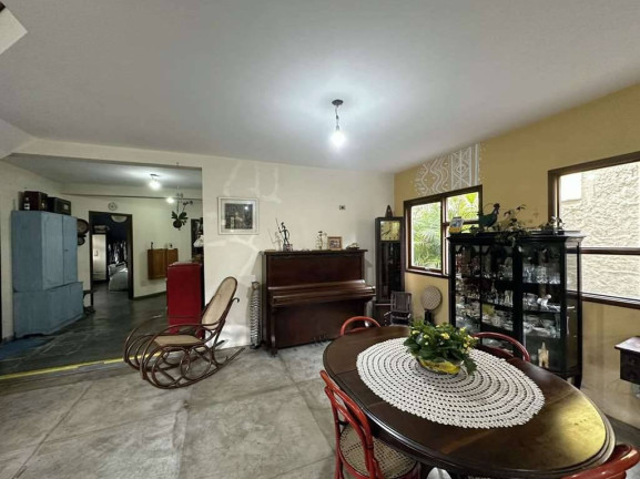 Imagem Casa com 4 Quartos à Venda, 303 m² em Vila Diva - Carapicuíba Imagem Casa com 4 Quartos à Venda, 303 m² em Vila Diva - Carapicuíba