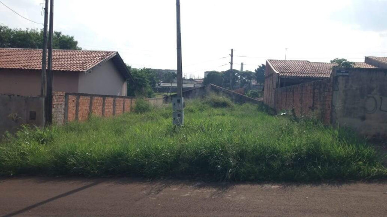 Imagem Terreno à Venda, 250 m² em Residencial Quadra Norte - Londrina Imagem Terreno à Venda, 250 m² em Residencial Quadra Norte - Londrina
