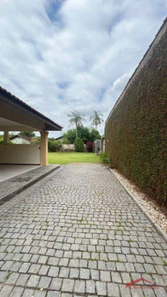 Imagem Casa com 4 Quartos à Venda ou Locação, 288 m² em Glória - Joinville Imagem Casa com 4 Quartos à Venda ou Locação, 288 m² em Glória - Joinville