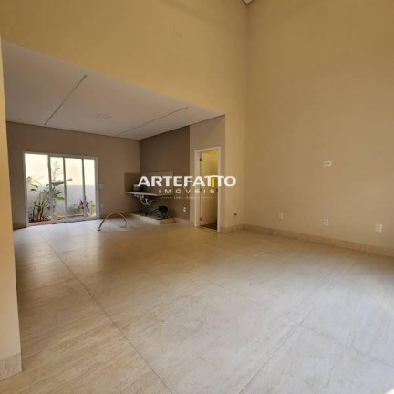 Imagem Casa com 4 Quartos à Venda, 244 m² Imagem Casa com 4 Quartos à Venda, 244 m²