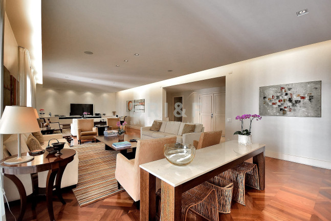Imagem Apartamento com 4 Quartos à Venda, 367 m² em Cerqueira César - São Paulo Imagem Apartamento com 4 Quartos à Venda, 367 m² em Cerqueira César - São Paulo