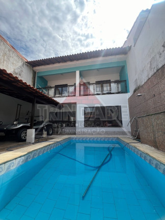 Imagem Casa com 4 Quartos à Venda, em Vargem Pequena - Rio De Janeiro Imagem Casa com 4 Quartos à Venda, em Vargem Pequena - Rio De Janeiro
