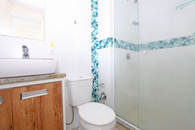Imagem Imóvel com 2 Quartos à Venda, 73 m² em Passo Da Areia - Porto Alegre Imagem Imóvel com 2 Quartos à Venda, 73 m² em Passo Da Areia - Porto Alegre